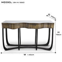 Console de luxe moderne pour entrée et salon, structure en acajou artisanale, laiton poli et trois tiroirs fonctionnels