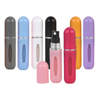 Atomiseur de parfum portable mini ODM OEM personnalisé de luxe, flacon de parfum 5 ml, ensemble de voyage, flacon en plastique rechargeable, spray d'ambiance