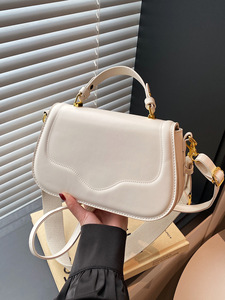 2025 hợp thời trang của phụ nữ Crossbody Vai Túi màu nâu sẫm vỏ sò với Polyester lót xách tay giản dị mùa xuân mới yên Túi - Product Image 2
