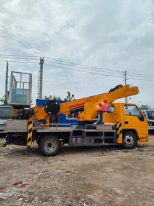 <span class=keywords><strong>Camion</strong></span> <span class=keywords><strong>nacelle</strong></span> <span class=keywords><strong>articulée</strong></span> JMC 27m d'occasion, modèle 2018-2022, pour travaux en hauteur, 4x2 - Product Image 1