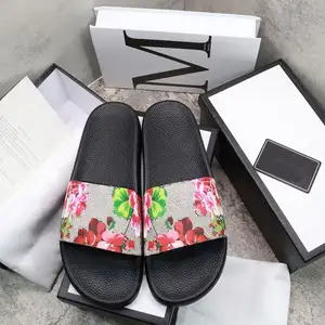 Nouveau Top Qualité De Luxe Femmes Pantoufles De Mode célèbre marque Designer Chaussures femme Tongs En Plein Air Plage Sandale Lettres Diapositives