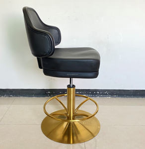 Silla de Juego Giratoria Ajustable de Diseño Moderno y Resistente, Fabricada en PVC con Ruedas para Uso en Interiores, Hogar, Bar y Gimnasio, Material Plástico - Product Image 2