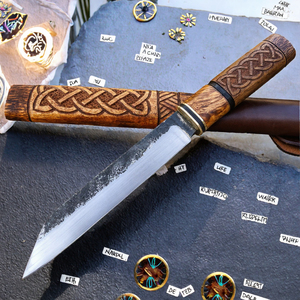 Couteau de chef Viking fait main avec fourreau en cuir, manche en bois, acier au carbone forgé, Seax, finition brossée, ambidextre, style nordique moderne - Product Image 3