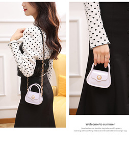 กระเป๋าเยลลี่สีลูกกวาดราคาถูกใหม่ กระเป๋าถือ PVC ขนาดเล็กแบบกำหนดเองสำหรับเด็กผู้หญิง กระเป๋ามินิ กระเป๋าถือผู้หญิง กระเป๋าถือสุภาพสตรี แทนจิง - Product Image 5