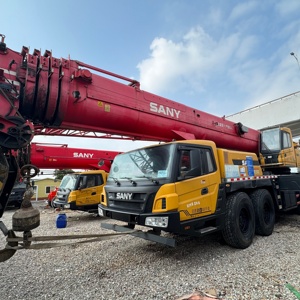 Grue mobile montée sur camion SANY STC800S (Brésil) 80 tonnes - Product Image 6