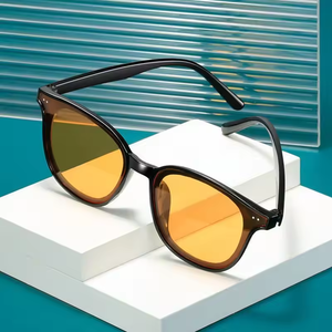 Gafas de Sol Retro de Verano con Protección Solar para Conducir en la Playa, Gafas de Sol Redondas para Rostro Delgado, Gafas de Sol de Personalidad para Hombre, Venta al por Mayor - Product Image 3