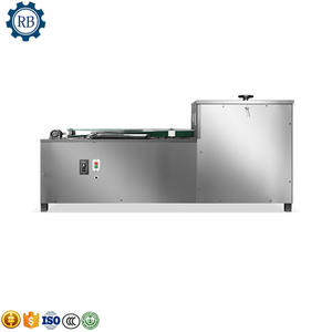 Máquina de procesamiento de peces, máquina de limpieza y eliminación de gubia, nueva condición - Product Image 3