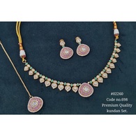 Ensemble de collier Kundan victorien 02260 avec boucles d'oreilles et tikka pour femmes, bijoux de mariage et de fête