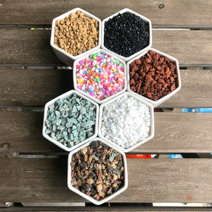 Akadama haute dureté 1-3mm 3-6mm 6-9mm 14L en vrac pour paillis supérieur et bouturage - Product Image 4