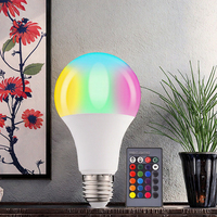Ampoule LED A50 A60 A70 A80 E26 E27 à base RGBW Globe en aluminium à télécommande changeante multicolore pour usage résidentiel Alimentation CA
