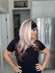 วิกผมสั้นแบบมีเลเยอร์สีบลอนด์ตรง พร้อมที่คาดผมลูกไม้สีน้ำตาลใส วิกผมสังเคราะห์คุณภาพพรีเมียม เนื้อไหมนุ่ม สำหรับผู้หญิง ใช้ได้ทุกวัน - Product Image 3