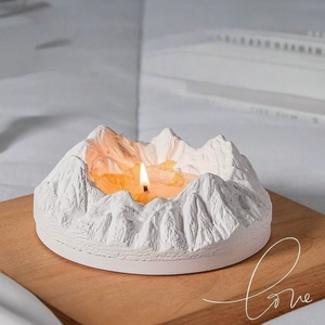 Candele Profumate Personalizzabili all'Ingrosso a Base Vegetale, Modellate a Mano a Forma <span class=keywords><strong>di</strong></span> Montagna Innevata per Uso Domestico e Interno - Product Image 1