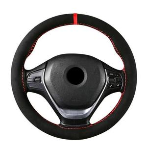 Housse de <span class=keywords><strong>volant</strong></span> de voiture en daim cousue à la main de haute qualité pour <span class=keywords><strong>BMW</strong></span> Série 5 en stock - Product Image 1