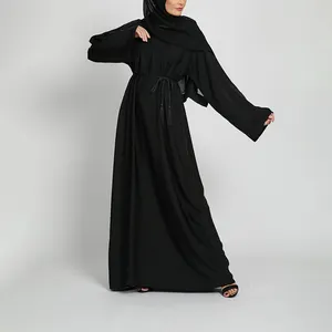 2021New การออกแบบสดและสวยงามชุดอิสลามผู้หญิงมุสลิมที่เรียบง่ายสีดำยาว Abaya ชุด Std1051