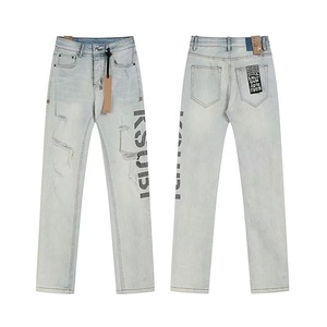 Nouveau pantalon en jean slim déchiré et brodé tendance printemps-été Ksubi pour <span class=keywords><strong>homme</strong></span>, version haute qualité - Product Image 2