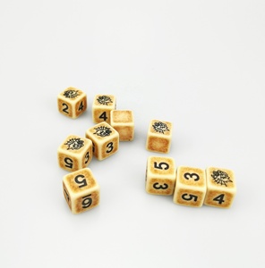 Pieza de juego de estación perdida en miniatura personalizada de alta calidad, resina de fundición de Base redonda con tema de Animal de estilo de juguete de dibujos animados de PVC - Product Image 3