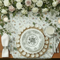Service de table vintage noir à motifs floraux en céramique, vaisselle de luxe en porcelaine fine pour mariage et réceptions, assiettes, bol à soupe, tasse à thé et soucoupe