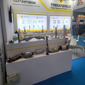 XG-AUTOPARTS buona qualità rotondo <span class=keywords><strong>2</strong></span> "<span class=keywords><strong>2</strong></span>.5" <span class=keywords><strong>3</strong></span> "pollici convertitore catalitico universale con copertura scudo termico per i modelli di auto toyota - Product Image 6