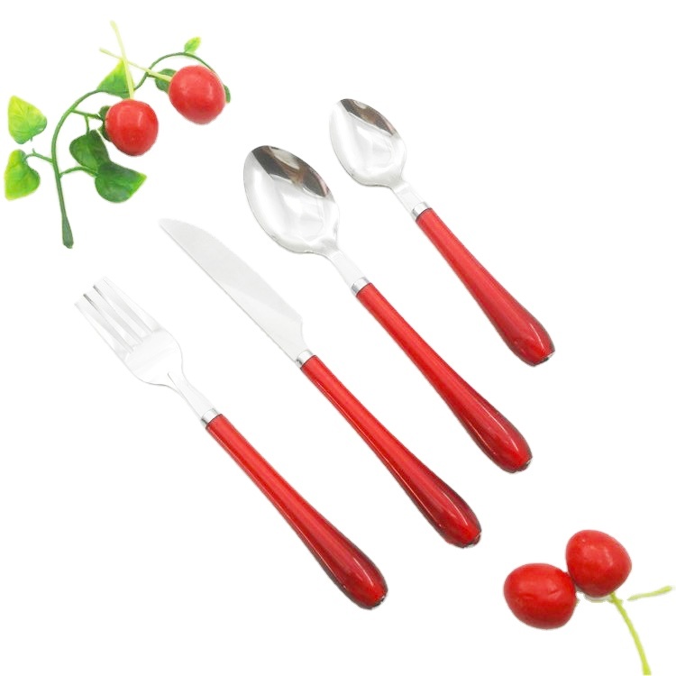 Rouge 24 pièces