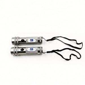 ของขวัญส่งเสริมการขาย ไฟฉาย LED อลูมิเนียมรุ่นใหม่ล่าสุดสำหรับใช้งานกลางแจ้ง พร้อมโลโก้เลเซอร์แบบกำหนดเอง - Product Image 1