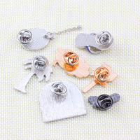 Broche en alliage émaillée à l'huile, motifs Ballon, Corsage, Moulin à vent, Pantoufles, Cocotier, Nuage sombre, épinglette de col, produit phare pour le commerce extérieur