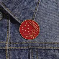 Großhandel Metall-Cartoon-Pins Kreative Niedliche Geometrische Runde Sternzeichen-Symbol-Broschen Abzeichen Rote Emaille-Pins Kleidungsdekoration
