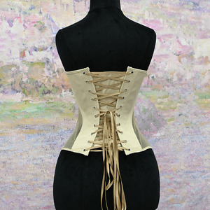Corset romantique sans bretelles en dentelle à bordure perlée, avec baleines, pour sculpter la taille, idéal pour les mariages et événements nuptiaux - Product Image 6