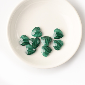 Chất lượng cao hình trái tim mặt cắt lưới bề mặt Malachite Màu Xanh Lá Cây đá quý tự nhiên lỏng đá quý đối với trang sức làm bán buôn - Product Image 4