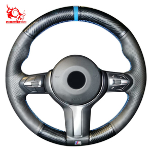 Cubierta de <span class=keywords><strong>volante</strong></span> de fibra de carbono de coche de cuero personalizado para <span class=keywords><strong>BMW</strong></span> X5 M50d 2 3 Series X6 M 2016 - Product Image 1