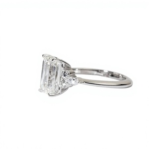 Anillo de Compromiso de Plata de Ley 925 con Oro Sólido de 10K, 14K, 18K, Corte de Lujo con Esmeralda, Diamante y Múltiples Piedras, Estilo Art Deco - Product Image 5