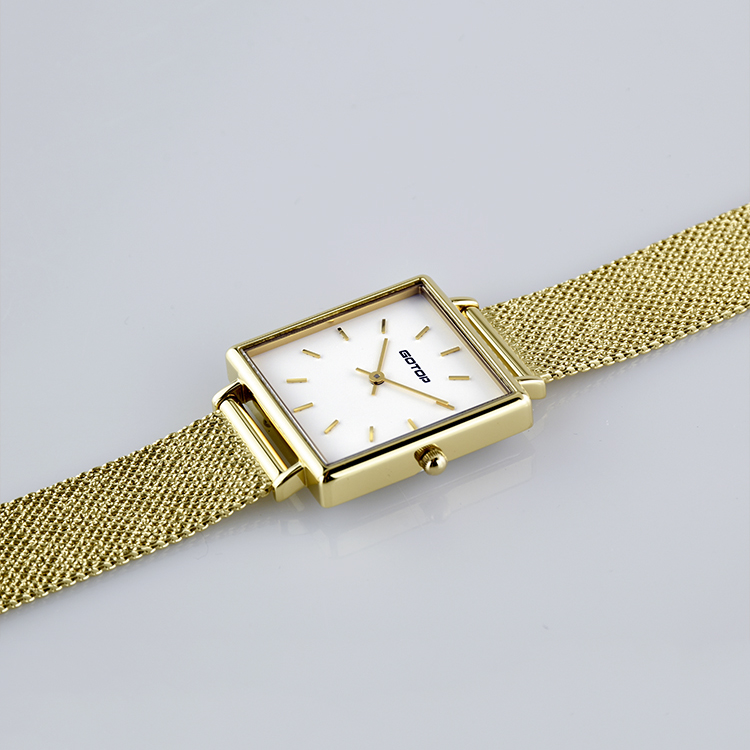 12 index white dial