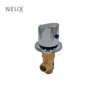 Robinet de baignoire à remous moderne NEUX, mitigeur multifonction à trois poignées, finition chromée en laiton poli, 2/3 voies
