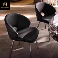 Table d'intérieur moderne et minimaliste pour les ongles Chaise de salle à manger de luxe Décoration Chaise de salle à manger élégante et haut de gamme