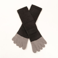 Chaussettes de sport anti-ampoules pour l'extérieur, personnalisées en usine, OEM, à cinq doigts, en coton éponge, avec blocs de couleur, corps de chaussette élastique
