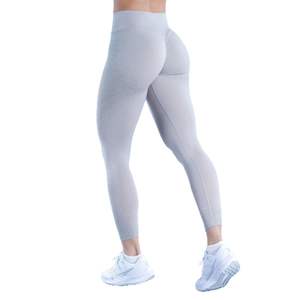 Leggings de yoga sans couture AliExpress taille haute froncés effet push-up pour femmes Printemps-Été 2025 - Product Image 5