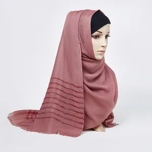 新设计的微光棉头巾70 * 180厘米条纹包裹围巾穆斯林妇女披肩柔软包裹围巾头巾
