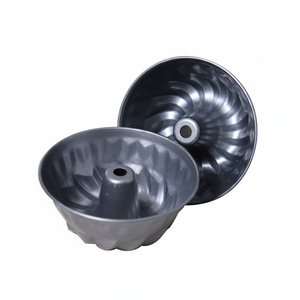 Set di 2 Mini Stampi per Budino e Donut di Alta Qualità, Stampo per Cupcake in Silicone Ecologico e Riutilizzabile, Fatto a Mano, Regolabile, 3D per una Facile Cottura - Product Image 2