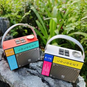 ลำโพง BT5.1ไร้สายแบบย้อนยุครุ่นใหม่ปี2024พร้อมช่องเสียบแบตเตอรี่ขนาดใหญ่ TF และพอร์ตชาร์จ USB C - Product Image 2