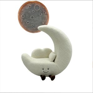 เก้าอี้โซฟาทรงพระจันทร์สไตล์ครีม MR สำหรับห้องนั่งเล่น ระเบียง ดีไซน์เรียบง่ายทันสมัย เก้าอี้พักผ่อนเดี่ยว - Product Image 4