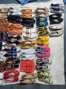 Pacas de Zapatos Usados del Reino Unido en Venta, Estante para Zapatos Usados en Venta, Zapatos Usados de Marca de <span class=keywords><strong>Segunda</strong></span> <span class=keywords><strong>Mano</strong></span> Baratos - Product Image 2