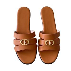 Sandalias de tacón bajo de piel de vaca para mujer, estilo diseñador, de lujo, venta al por mayor directa de fábrica (1.5cm) - Product Image 1