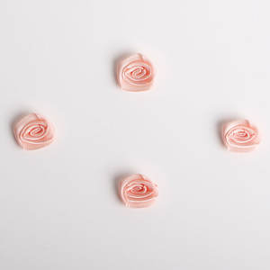 15*15mm iç çamaşırı Mini saten kurdele yay el yapımı kurdele gül - Product Image 3