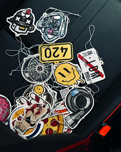 Nouveaux désodorisants de voiture au design personnalisé avec votre logo – Parfum en papier rafraîchissant, diffuseur d'arômes suspendu, purificateur d'air, cadeau promotionnel - Product Image 5
