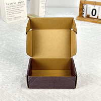 Nouvelles boîtes d'expédition en carton ondulé recyclable 2025, personnalisées avec gaufrage, pelliculage mat et surface brillante pour envois aériens