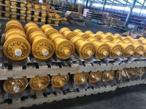 Nhiệm Vụ Nặng Nề Xe Ủi Đất Theo Dõi Dưới Con Lăn D3 D6 D6d D6h D6r D7g D65 Zx200 Ex120 Pc55 Pc100 Sk50 Theo Dõi Con Lăn cho Mini Máy Xúc - Product Image 5