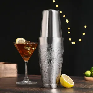 Ensemble de shakers à cocktail en acier inoxydable 304 personnalisés de haute qualité avec support en bois