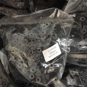 Rondelles plates en nylon noir de 24 mm, 35 mm, 50 paquets, rondelles d'isolation simples personnalisées pour les projets de ponts, de ponts de toit et de panneaux latéraux - Product Image 3