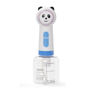 เครื่องทำโฟมแชมพูสำหรับสัตว์เลี้ยงแพนด้าน่ารัก 350 มล. เครื่องกำเนิดโฟมอาบน้ำสำหรับสุนัขและแมวแบบใช้แบตเตอรี่ - Product Image 3