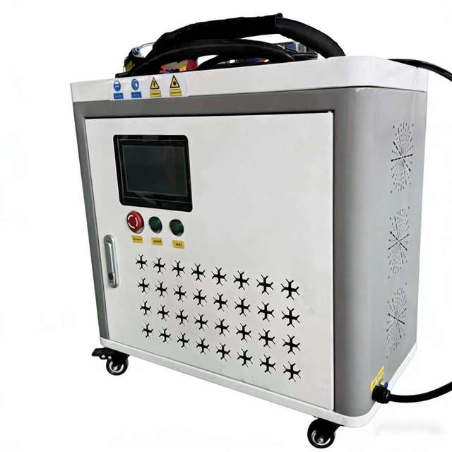 200W 300W 500W Air-Cooled Pulsed Laser Cleaning Machine for On-Site Rust and Paint Removal of Large Structural Components