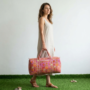 Bolso de lona acolchado de algodón hecho a mano en India, cómodo, para mujer, informal, de viaje, de fin de semana, con cremallera, para compras, de hombro - Product Image 1